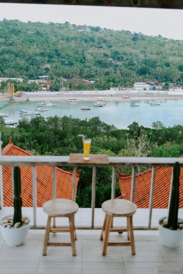 Lanussa Hill Villa Lembongan Exteriör bild